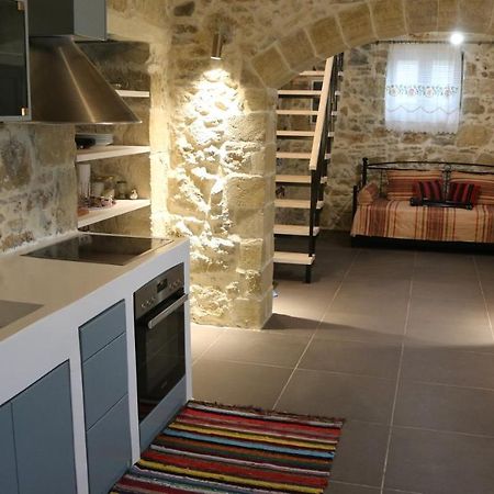 Mouri Village Aikirgiannis Bagian luar foto